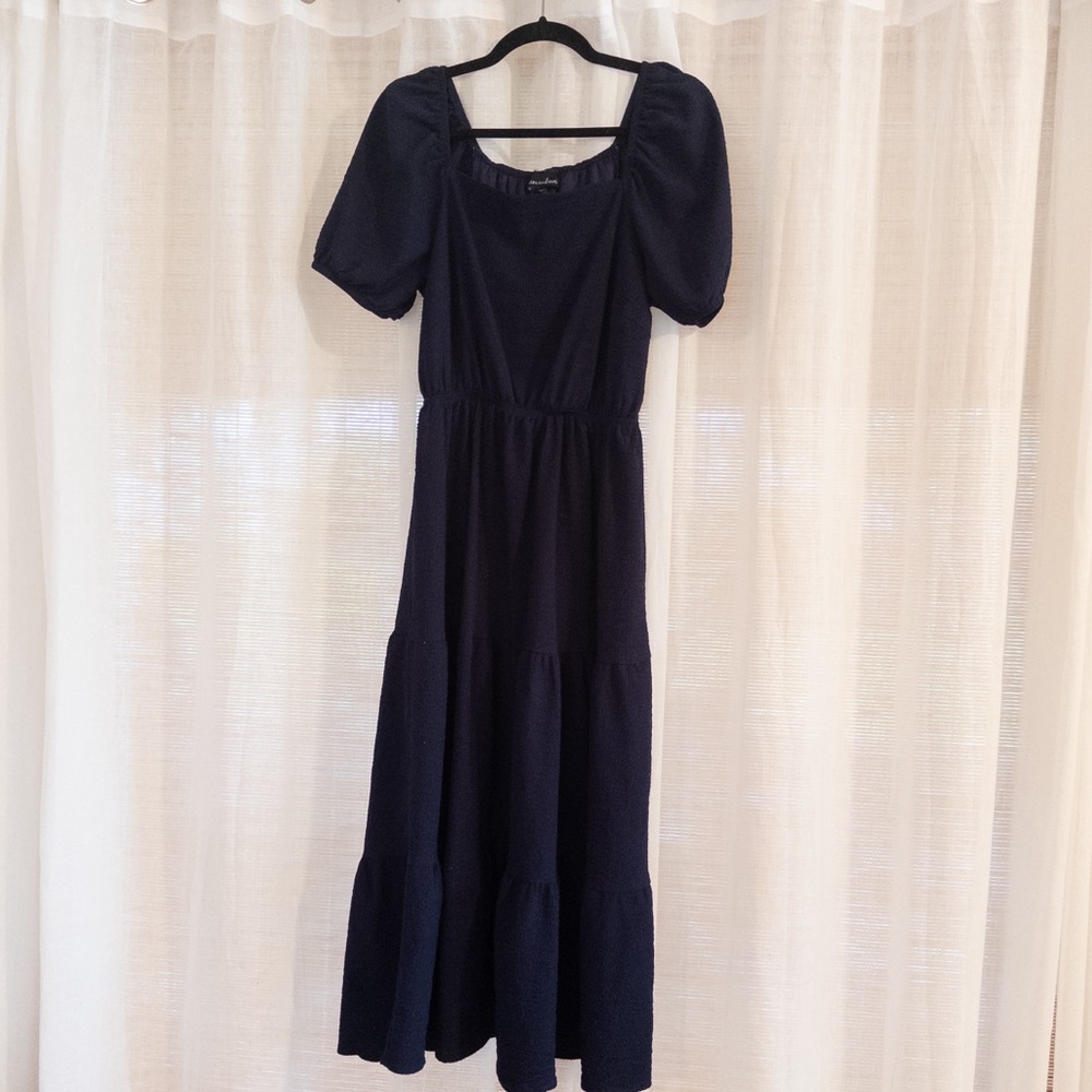 navy dress